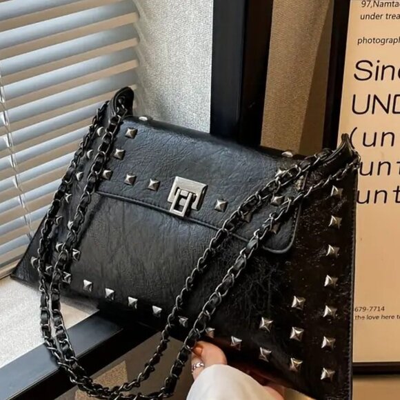 High Quality Handbags - Chic Rivets Chain Vintage Studded Bag